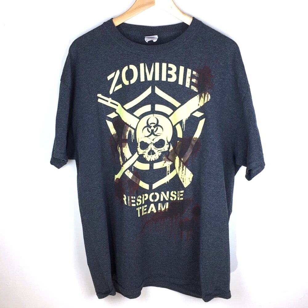 Zombie Response Team tee Fruit of the Loom XL EUC